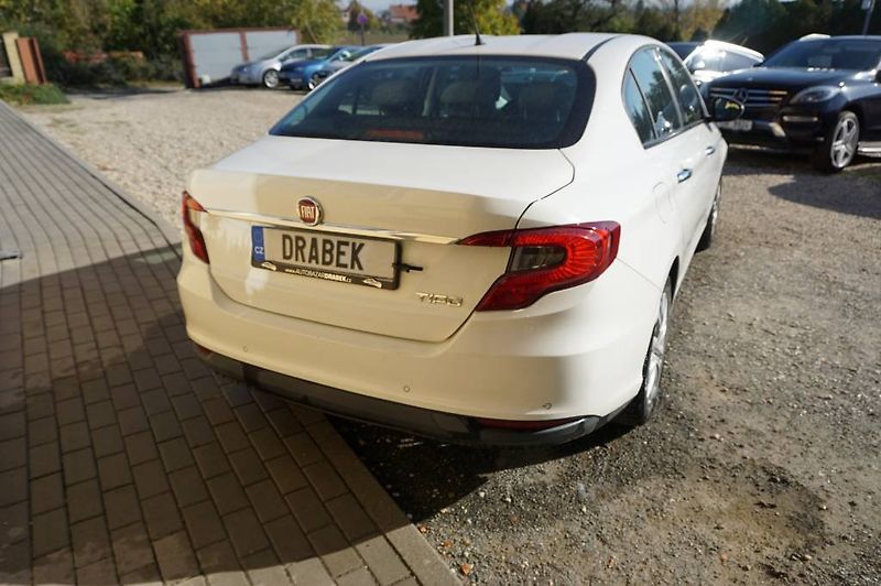 Fiat Tipo (2017) 1,4 nové v ČR - fotka 4 z 21