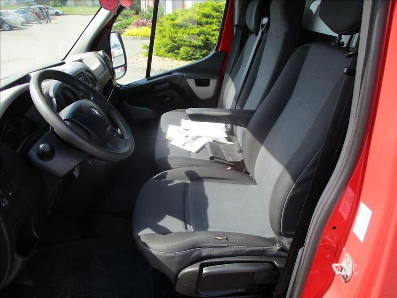 Renault Master 2,3 dCi 110k COOL DPH 12xvozů - fotka 7 z 30