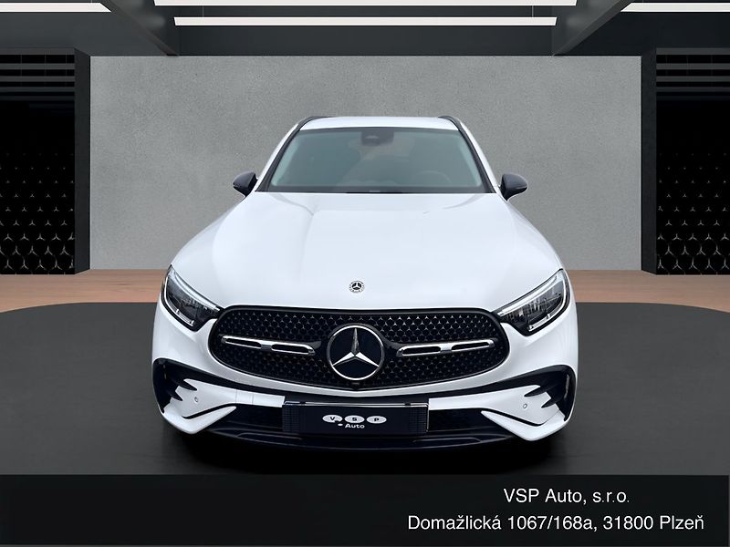 Mercedes-Benz GLC AMG paket 220d 4MATIC - fotka 8 z 21