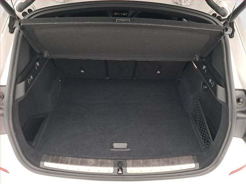 BMW X1 (2017) xDrive18d, Automat, Serv.kniha - fotka 14 z 19