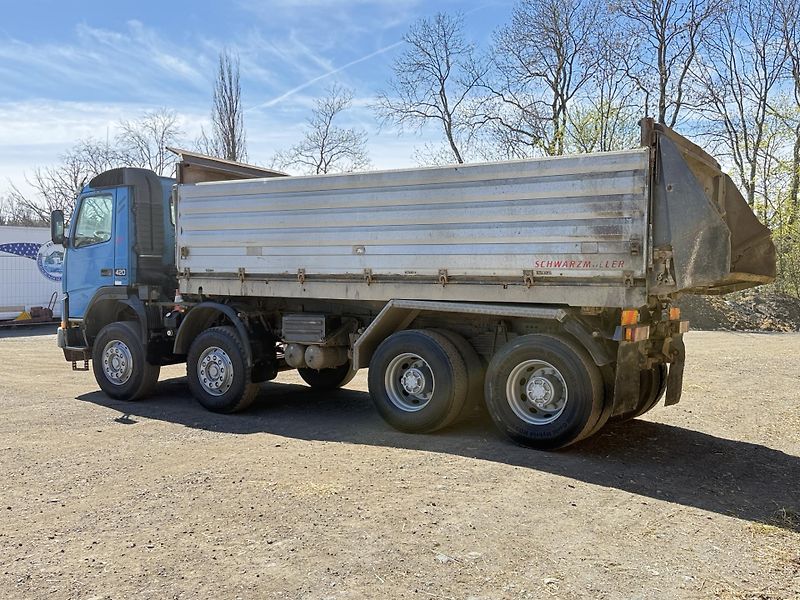 Volvo FM (2002) 420 8x4 MANUAL - fotka 3 z 12
