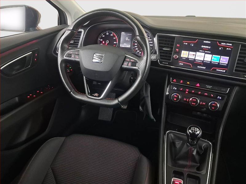 Seat Leon (2019) Top Sport 1.5 TSI, Kůže, Navi - fotka 7 z 17