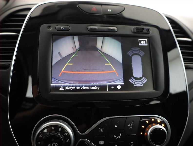 Renault Captur (2019) 1.3 TCe, Serv.kniha, Navi - fotka 14 z 18