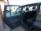 Volkswagen Touran 1,6 TDi DSG 7.míst,1maj.,závěs - náhled 19