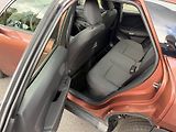Lexus LBX 1,5 HYBRID 67kW 2200km aut.nav - náhled 18