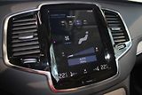 Volvo XC90 B5 AWD 173 kW Inscription Pole - náhled 23
