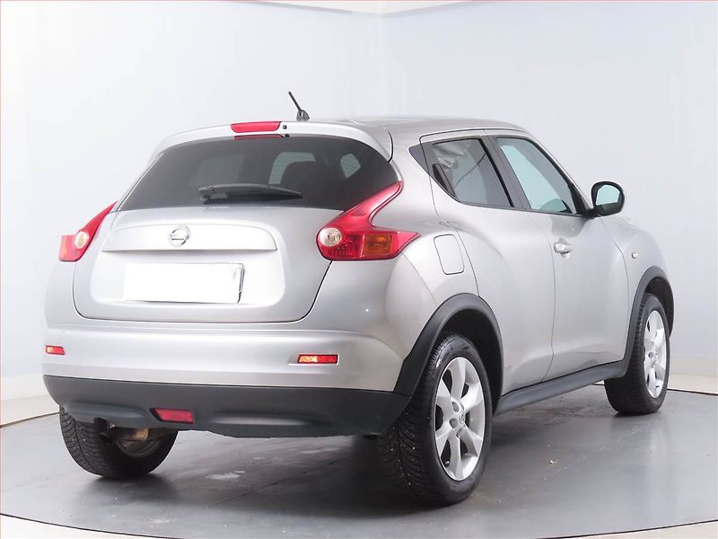 Nissan Juke (2013) 1.6 DIG-T - fotka 5 z 15