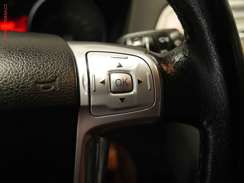 Ford Mondeo (2007) 2.0 TDCI, AC, STK9/28 - fotka 13 z 19