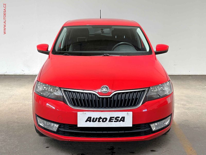 Škoda Rapid (2013) 1.4TSi, DSG, výhřev sed. - fotka 2 z 14