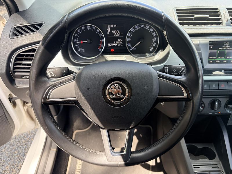 Škoda Fabia 1.4TDI - fotka 10 z 27