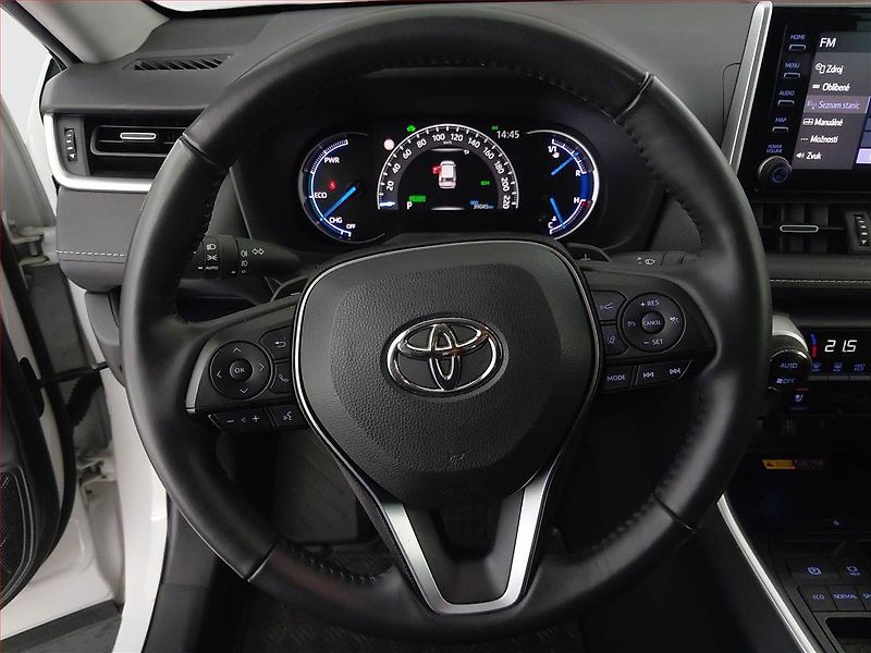 Toyota RAV4 (2022) 2.5 Hybrid - fotka 18 z 18