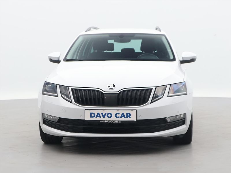 Škoda Octavia 1,6 TDI Ambition LED Navi - fotka 2 z 30