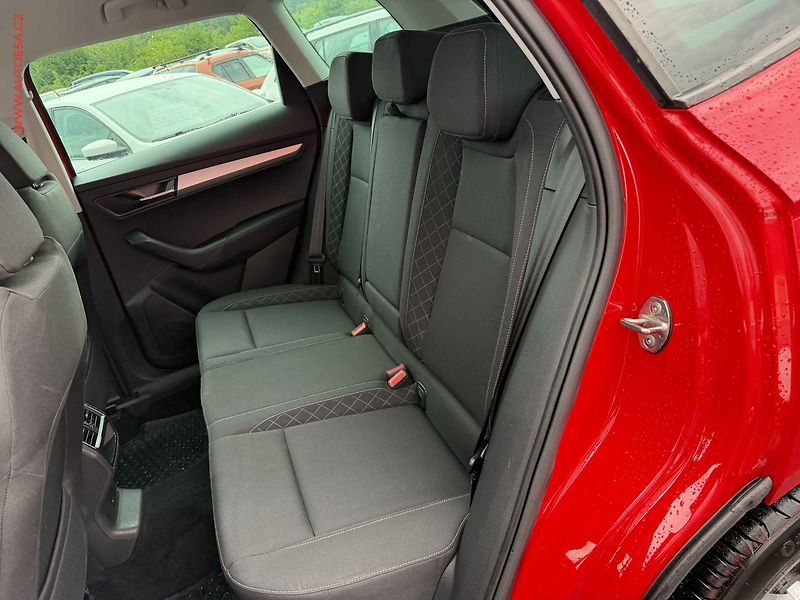 Škoda Karoq (2019) 1.6TDi, Ambition,DSG, navi, - fotka 10 z 17