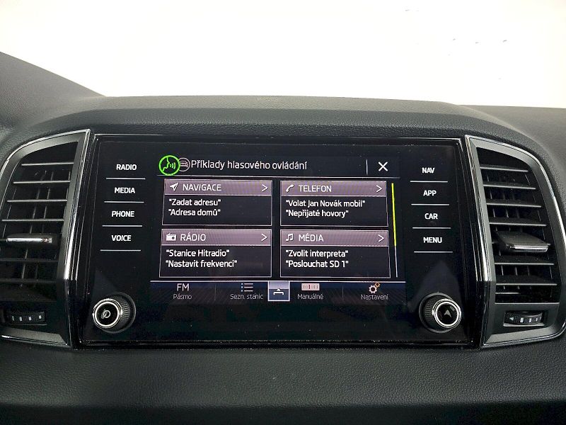 Škoda Karoq (2019) 1.5TSI 110KW AMBITION - fotka 18 z 30