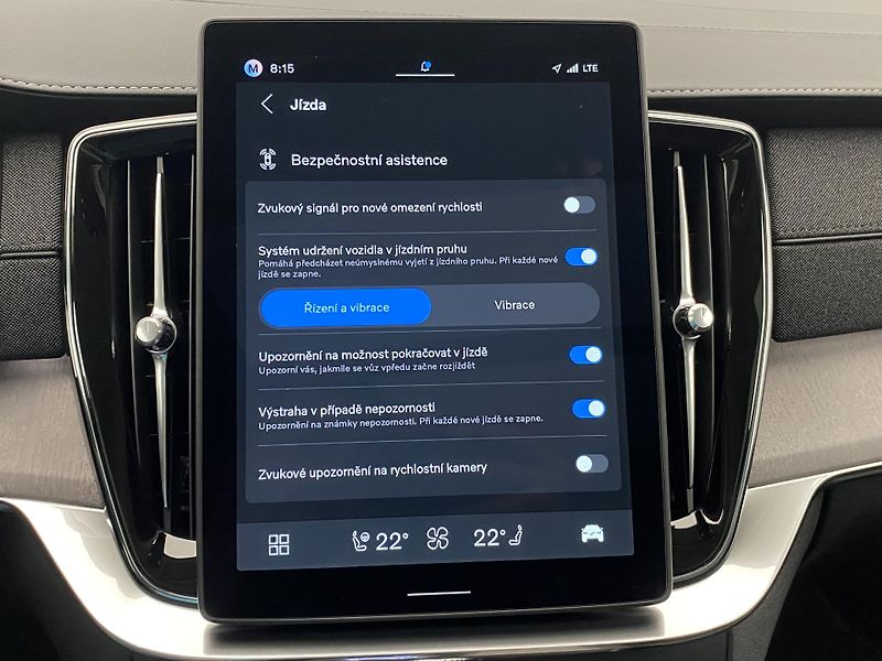Volvo XC90 (2026) T8 AWD RECHARGE DARK ULTRA - fotka 52 z 68
