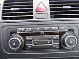 Volkswagen Touran 1,2 TSI 77kW 7 míst - náhled 16