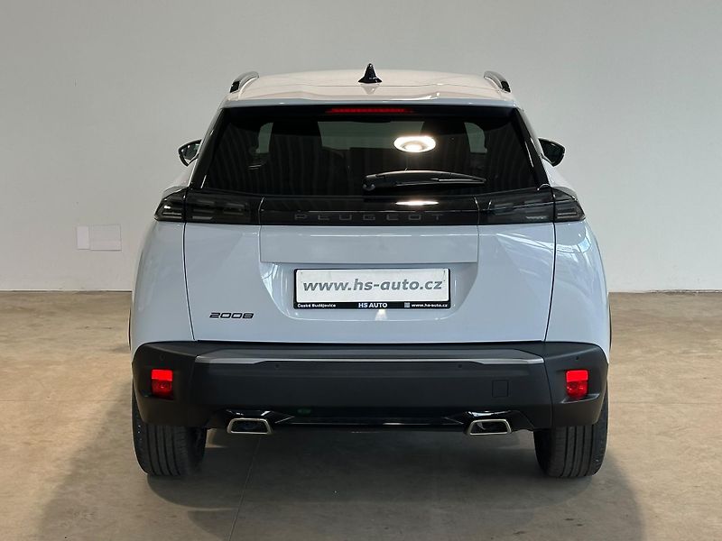 Peugeot 2008 1.2 PureTech,130HP,automat - fotka 5 z 17