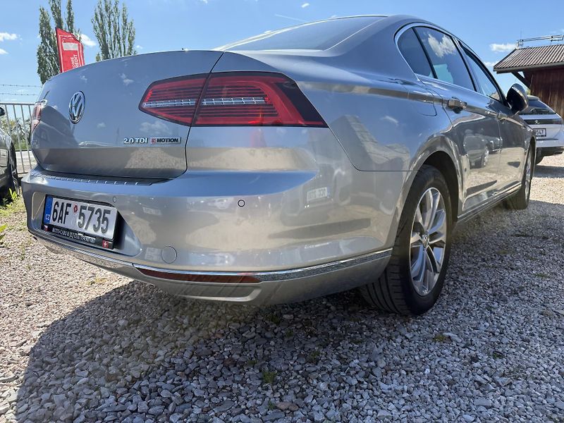 Volkswagen Passat (2017) 2.0 tdi 110kw Top!!! - fotka 17 z 40