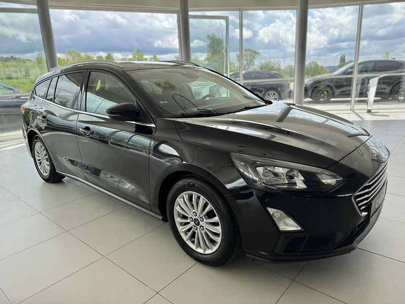 Ford Focus 1,5EB*88kW*AUT*Titanium*Kamera - fotka 4 z 31