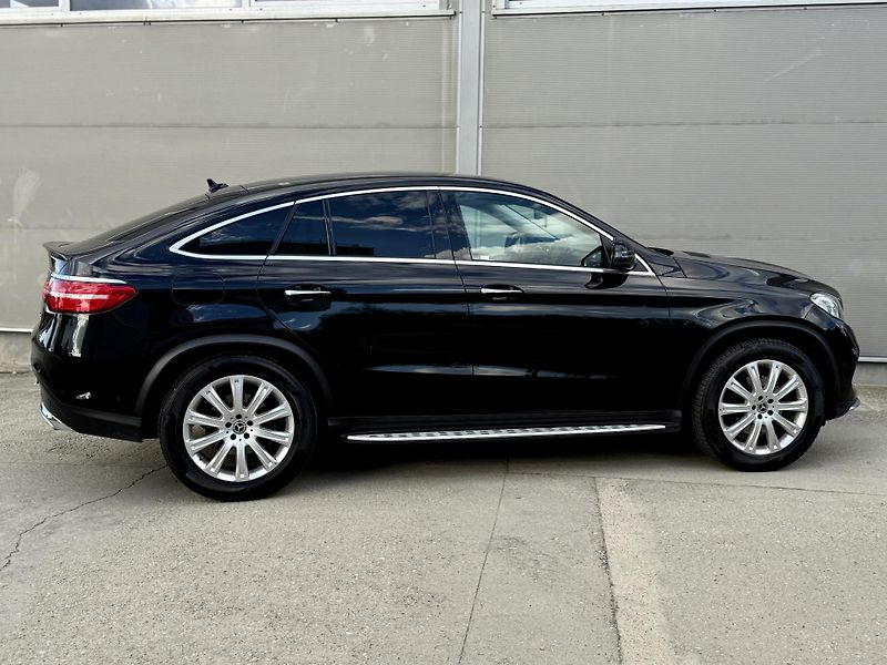 Mercedes-Benz GLE (2017) MERCEDES BENZ GLE 350d Coupe - fotka 11 z 24