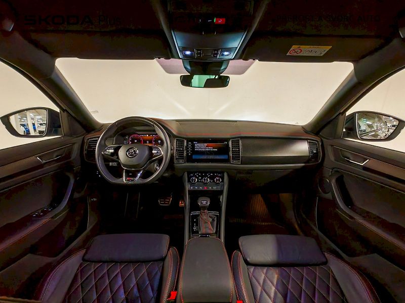 Škoda Kodiaq (2023) 2.0 TSI 180 kW DSG 4x4 RS - fotka 5 z 30