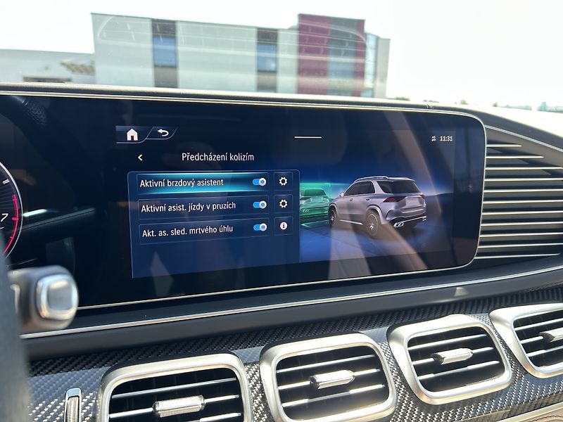 Mercedes-Benz GLE 53 AMG 4MATIC+ AIRMATIC - fotka 24 z 37