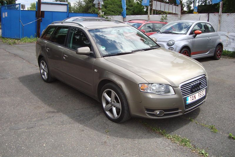 Audi A4 Avant (2006) 2.0 TDi, AUT - fotka 1 z 43