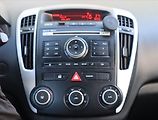 Kia Ceed (2010) 1.4 CVVT, Serv.kniha, nová STK - náhled 11