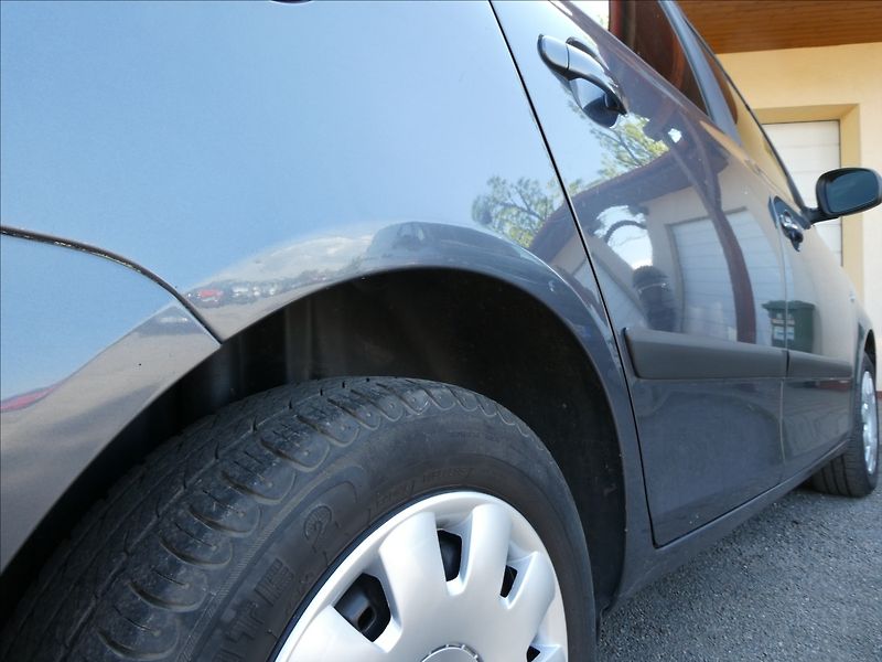 Škoda Fabia 1,2 TSi po servise,auto klima - fotka 11 z 48