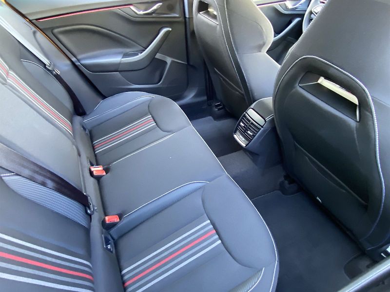 Škoda Kamiq (2025) 1.0 TSI DSG Monte Carlo - fotka 12 z 37