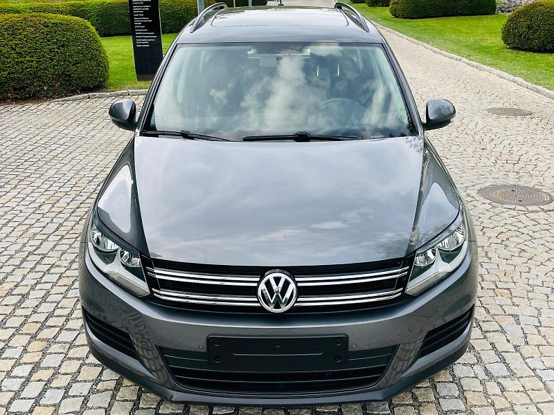 Volkswagen Tiguan 1.4TSI MANUÁL SENZORY TAŽNÉ - fotka 6 z 47