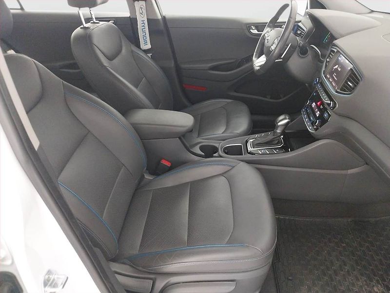 Hyundai Ioniq (2018) Hybrid, Automat, Kůže, Navi - fotka 9 z 21