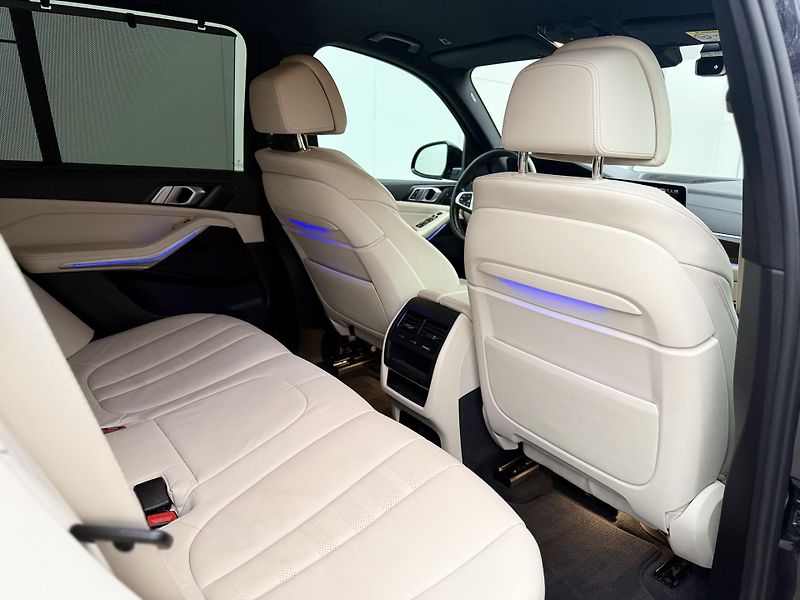 BMW X5 (2019) BMW X5 m50d  - fotka 25 z 25
