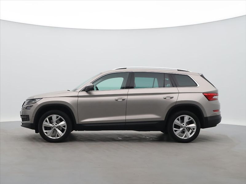 Škoda Kodiaq 2,0 TDI 110kW 4x4 CZ Style LED - fotka 4 z 28