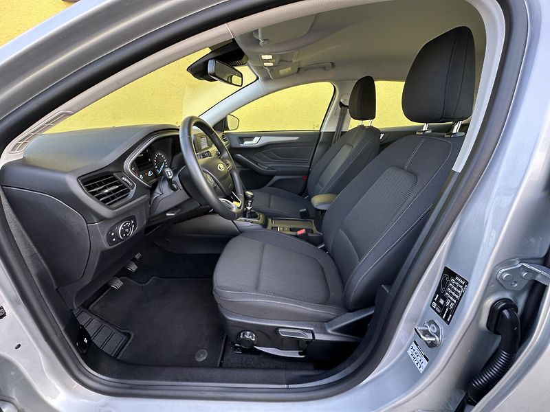 Ford Focus (2021) KOMBI 1.0/74kW * 1.Maj *LED*  - fotka 7 z 39