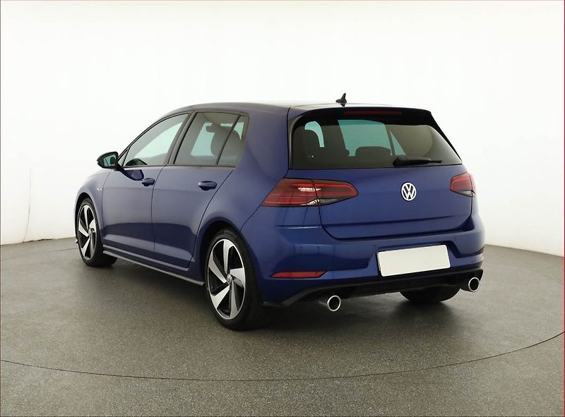 Volkswagen Golf (2019) R-Line 1.5 TSI, Serv.kniha - fotka 4 z 16