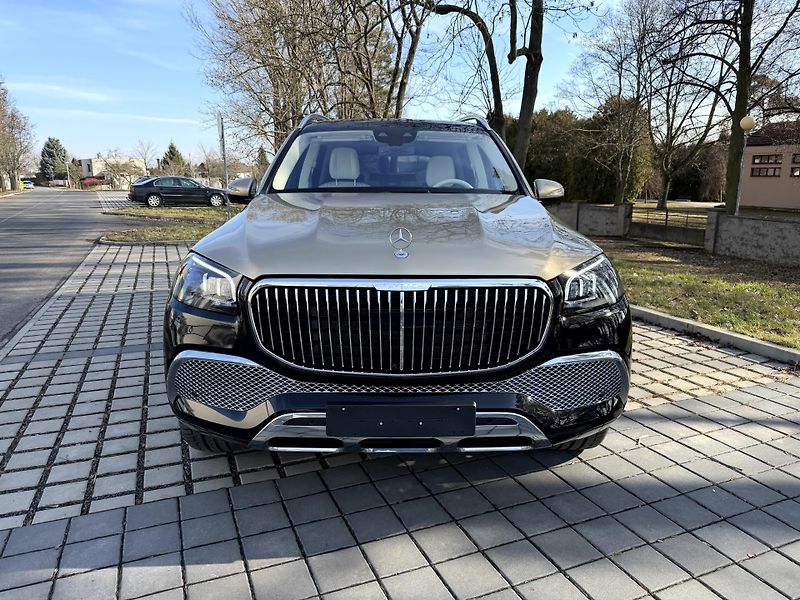 Mercedes-Benz GLS 600 4MATIC Maybach  - fotka 2 z 24