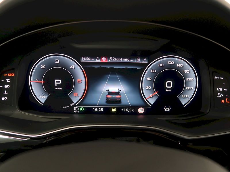 Audi Q7 (2025) S-LINE 50TDI 210KW QUATTRO 7MÍ - fotka 17 z 46