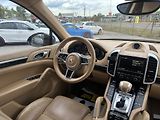 Porsche Cayenne (2016) Porsche Cayenne 2016 - náhled 17