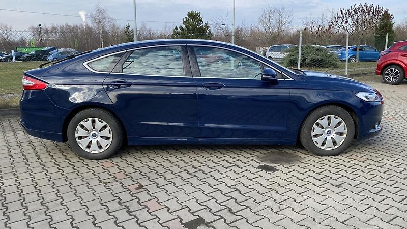 Ford Mondeo (2015) 1,5 Ecoboost 160k - fotka 4 z 18