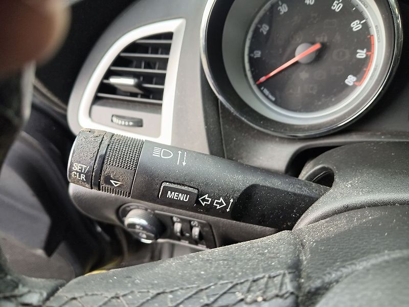 Opel Astra 1.4i Turbo Cosmo LPG - fotka 13 z 29