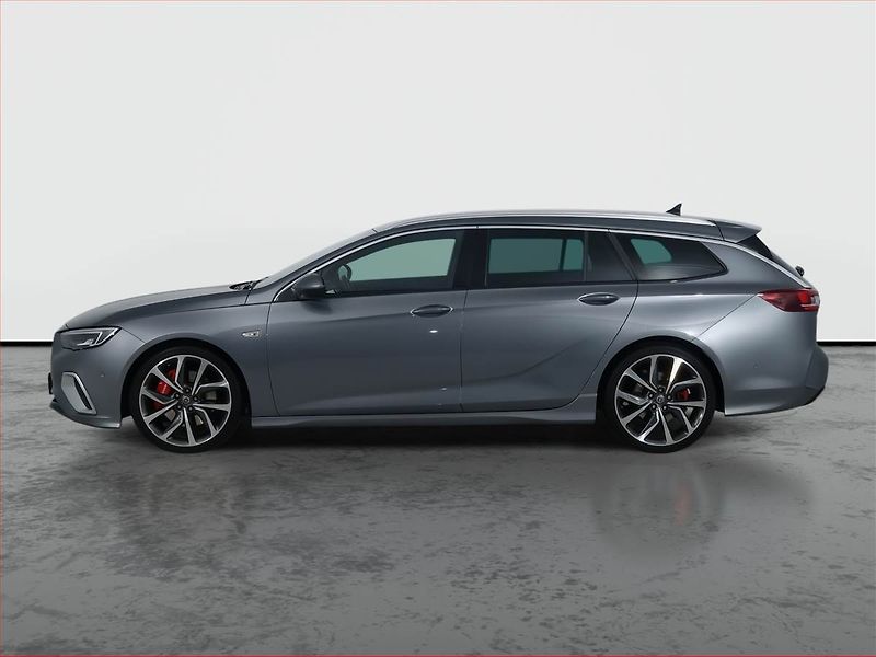 Opel Insignia (2020) 2.0 BiTurbo CDTI - fotka 3 z 25