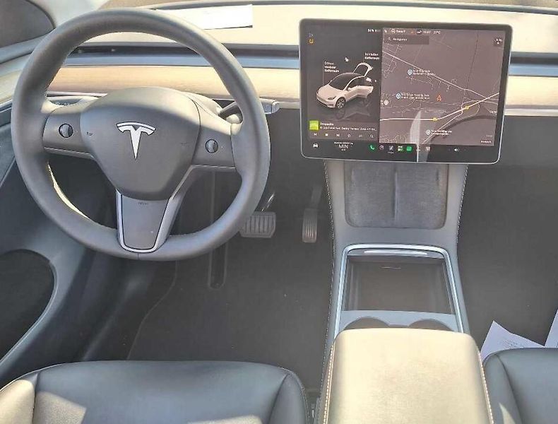 Tesla Model Y (2023) AWD Long Range    PŘIPRAVUJEME - fotka 8 z 9