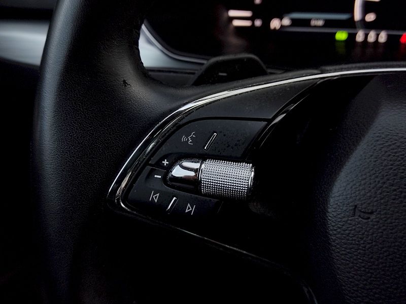 Škoda Superb (2023) Combi 2,0 Tdi 147 Kw DSG - fotka 30 z 38