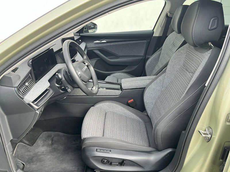 Škoda Superb (2025) 2,0TDI 110KW DSG SELECTION - fotka 14 z 21