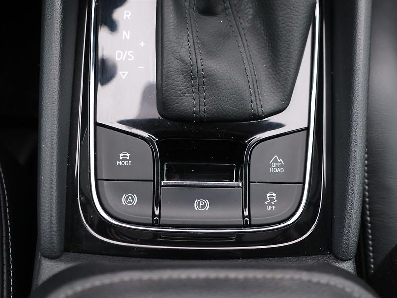 Škoda Kodiaq 2,0 TDI 140kW 4x4 DSG Style+ - fotka 18 z 26
