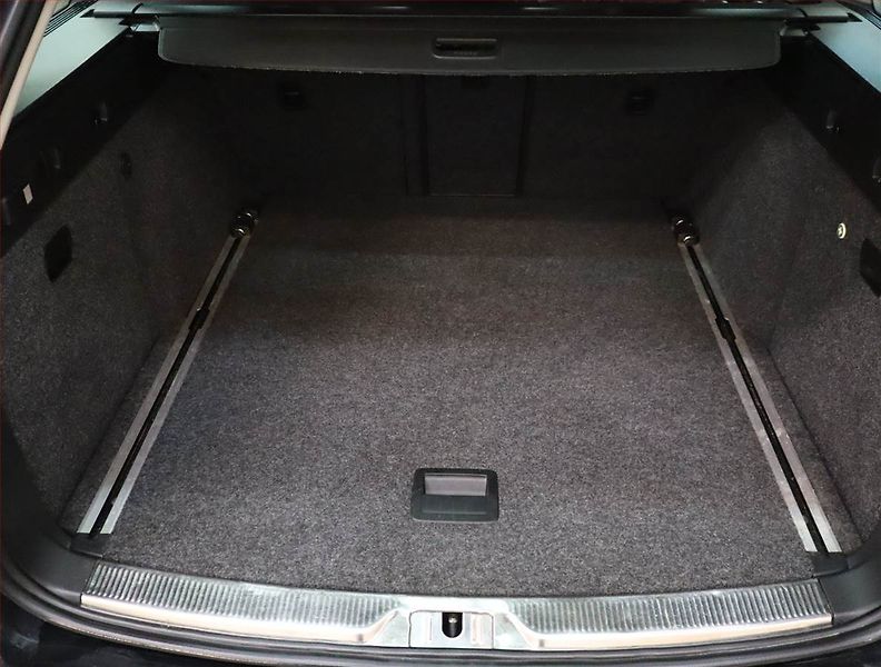 Škoda Superb (2015) Style 2.0 TDI, Navi, Xenony - fotka 14 z 22