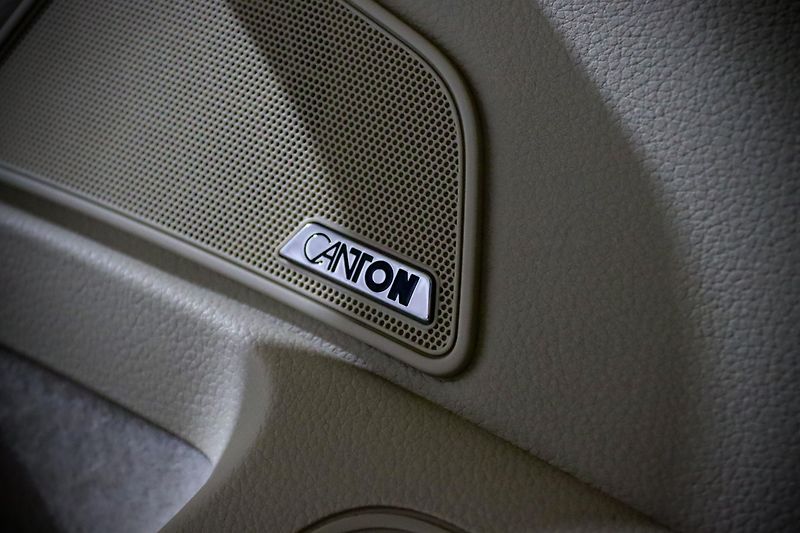 Škoda Superb 3 2.0 TDI 140 kW DSG L&K - fotka 42 z 49