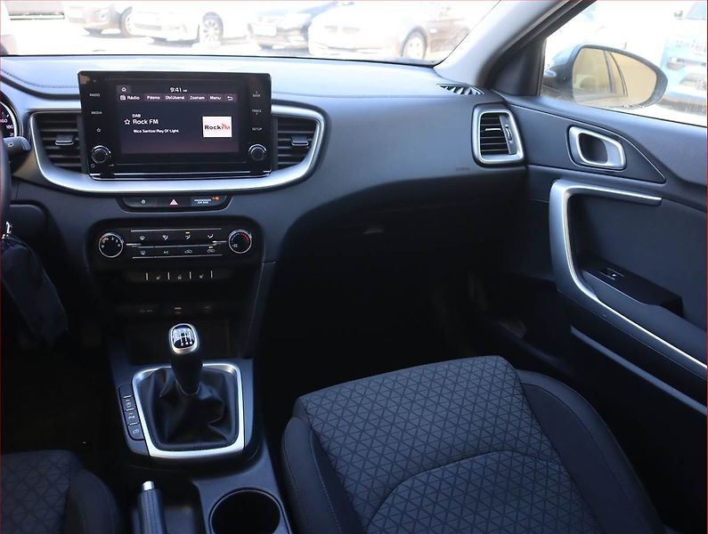 Kia Ceed (2023) Spin 1.0 T-GDI, SPIN, DPH - fotka 8 z 20