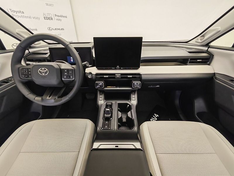 Toyota RAV4 2.5 Hybrid e-CVT 4x4 Executive - fotka 11 z 43